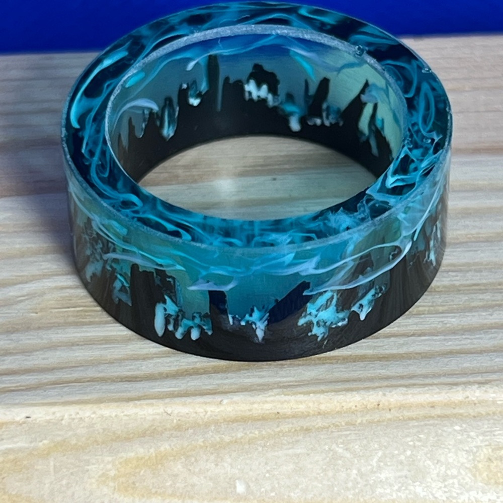 Resin Ring - Picture 2 of 5